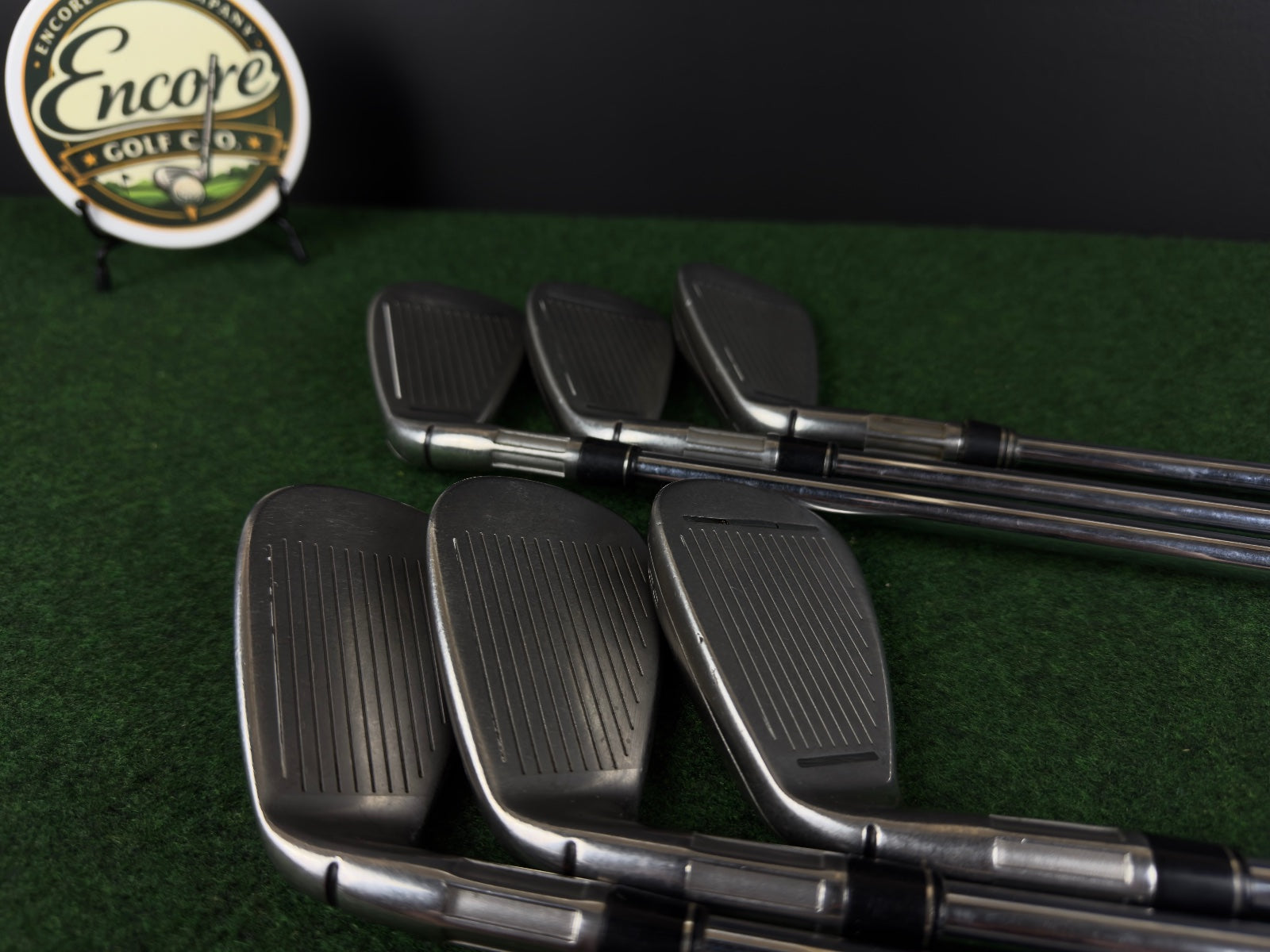 TaylorMade M4 Iron Set / 5-PW / N.S. Pro Reg Flex / USED