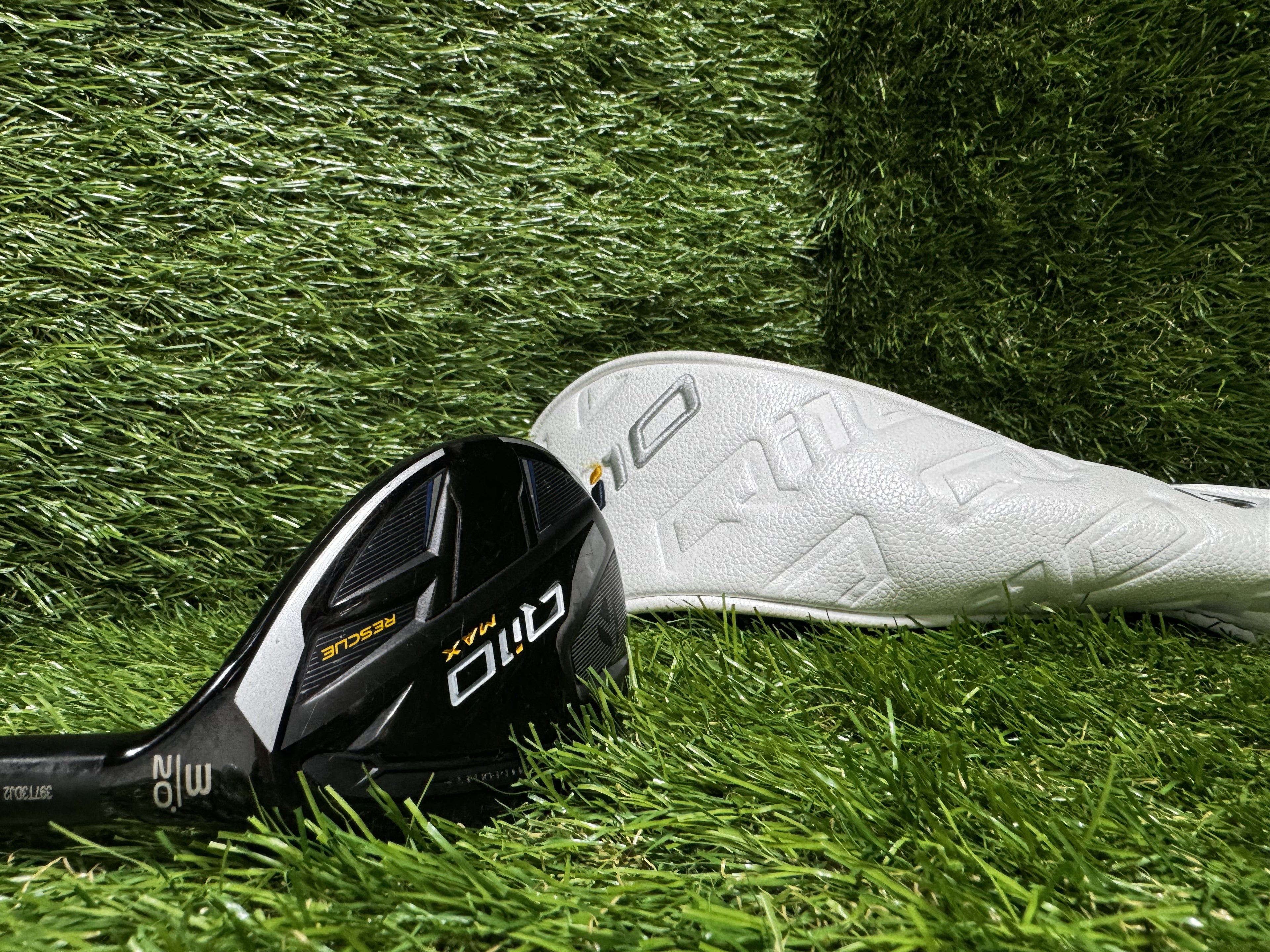 TaylorMade Qi10 Max Rescue 20° Hybrid - Stiff Flex - Right Hand