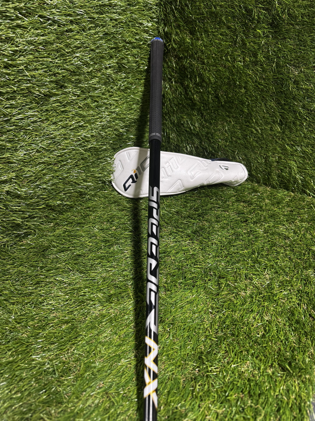 TaylorMade Qi10 Max Rescue 20° Hybrid - Stiff Flex - Right Hand