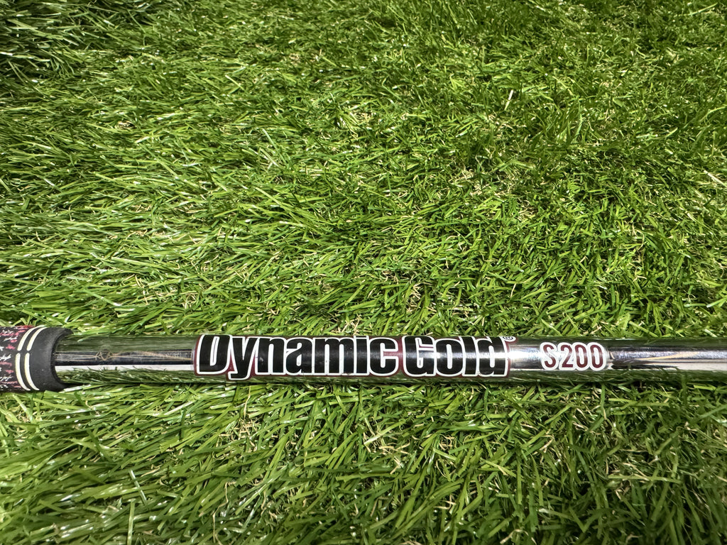TaylorMade Milled Grind 2 Wedge 56° - S200 Flex - Right Hand
