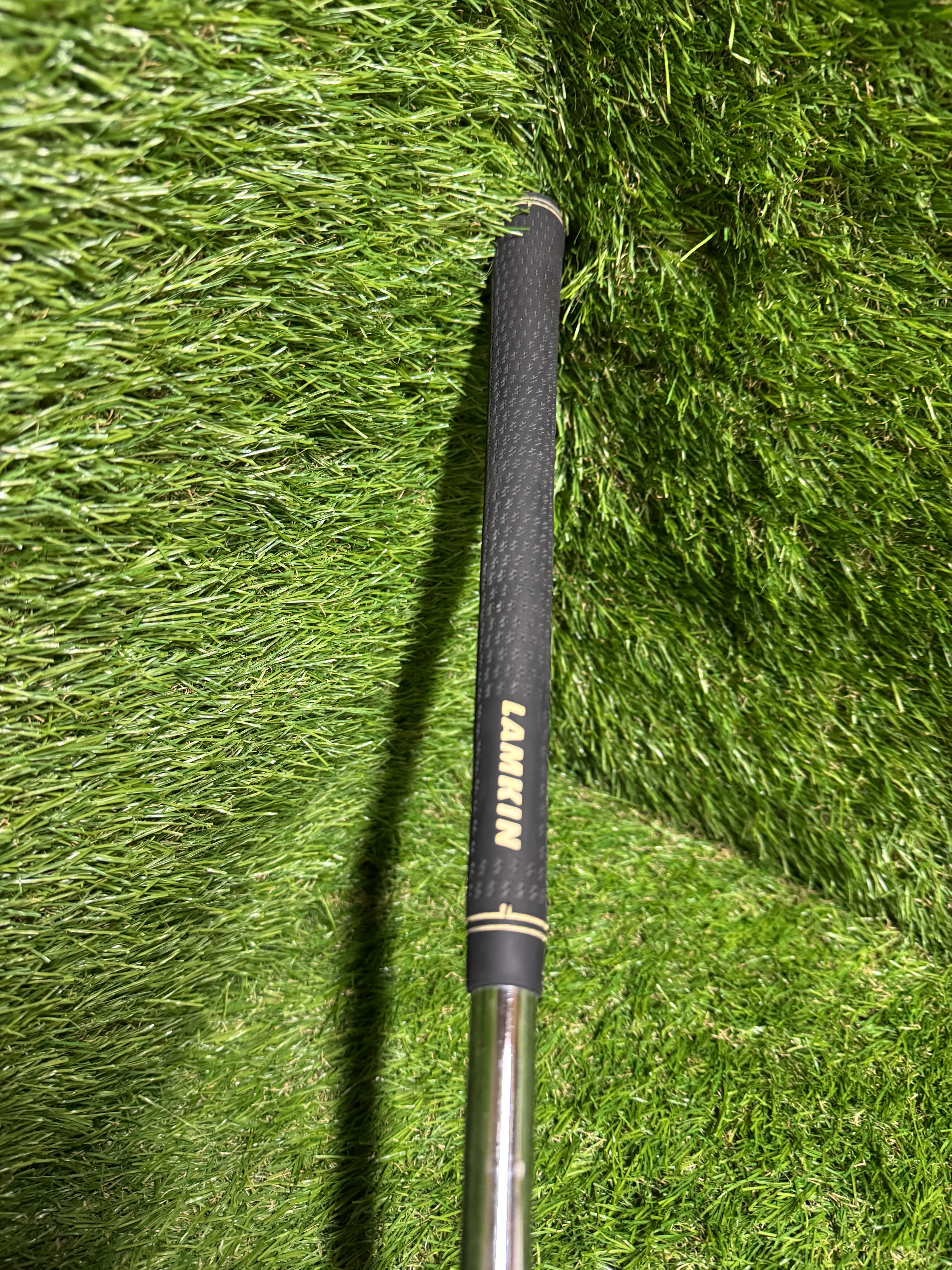 Mizuno T22 55 degree sand wedge- 9 bounce