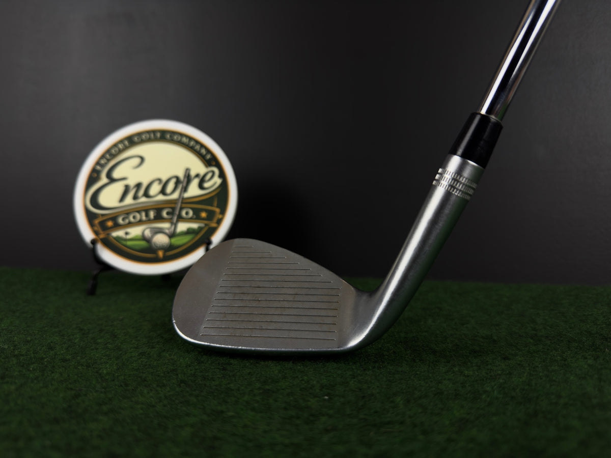Wilson Staff Model ZM / 54 Degree / Dynamic Gold Mid 115 / Used